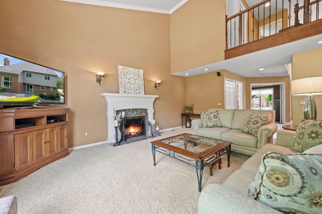 53816 Cherrywood Drive, Shelby Twp, MI 48315