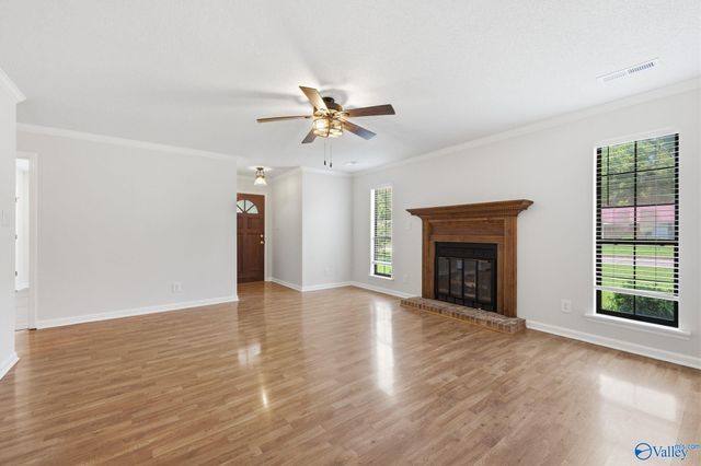 2415 Oxmoor Lane SW, Decatur, AL 35603
