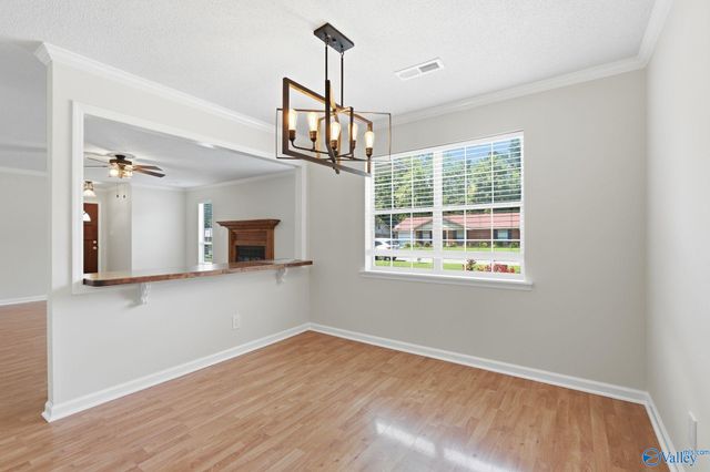 2415 Oxmoor Lane SW, Decatur, AL 35603