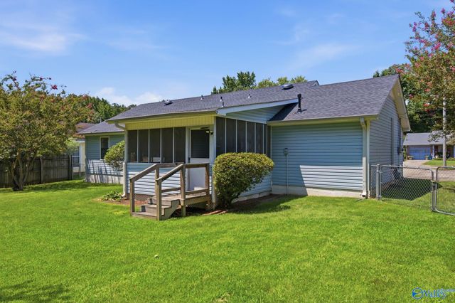 2415 Oxmoor Lane SW, Decatur, AL 35603