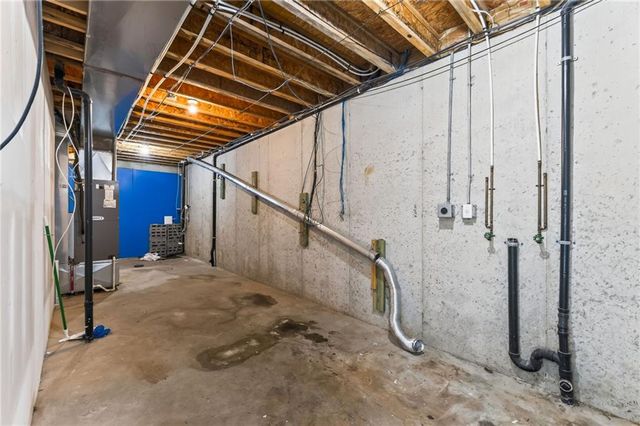 1133 N 50th Place, Kansas City, KS 66102