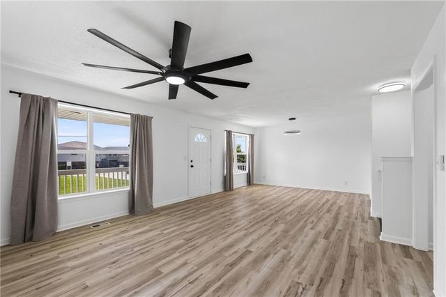 1133 N 50th Place, Kansas City, KS 66102