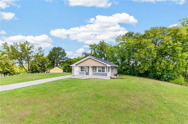 1133 N 50th Place, Kansas City, KS 66102