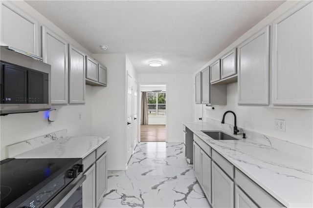 1133 N 50th Place, Kansas City, KS 66102