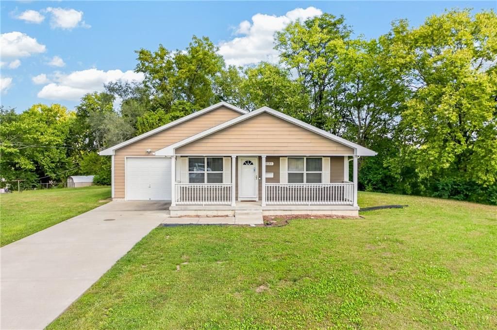 1133 N 50th Place, Kansas City, KS 66102