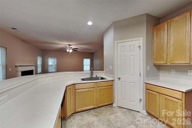 5611 Timbertop Lane, Charlotte, NC 28215