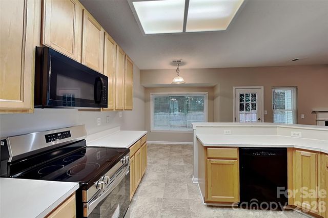 5611 Timbertop Lane, Charlotte, NC 28215