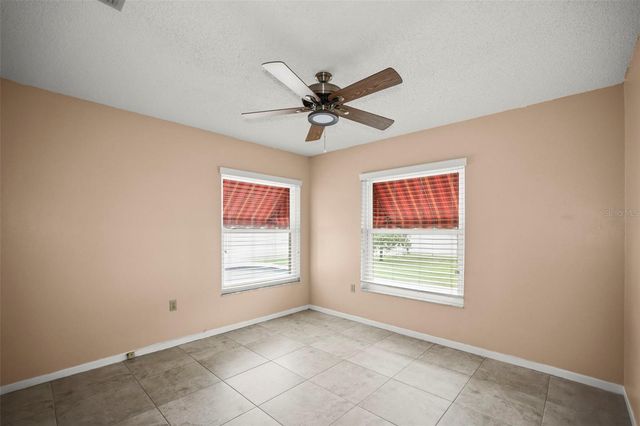 1112 40TH AVE NE, St Petersburg, FL 33703