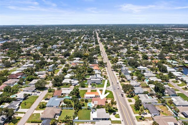 1112 40TH AVE NE, St Petersburg, FL 33703