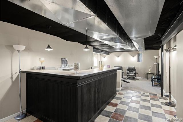 9778 Ravenshire Drive, Ypsilanti, MI 48198