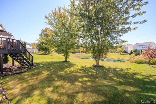 9778 Ravenshire Drive, Ypsilanti, MI 48198