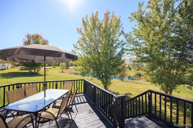 9778 Ravenshire Drive, Ypsilanti, MI 48198