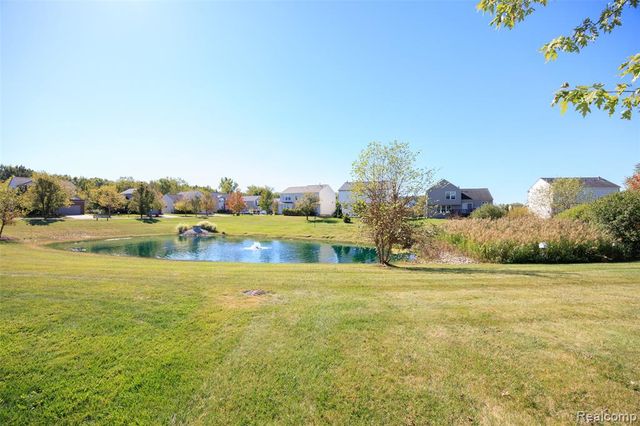 9778 Ravenshire Drive, Ypsilanti, MI 48198