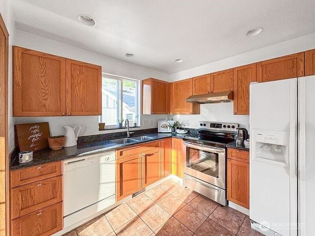 7932 Delridge Way SW, Seattle, WA 98106