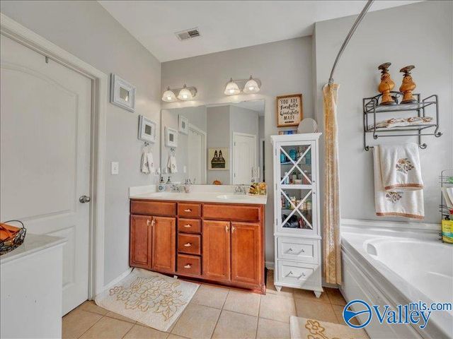 117 Genesis Drive, Huntsville, AL 35811