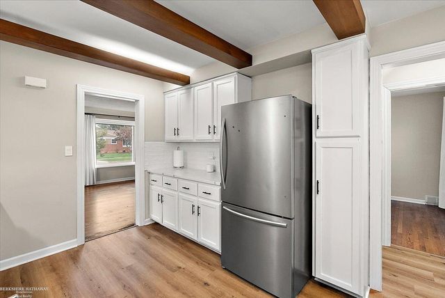 28924 Hughes Street, St Clair Shores, MI 48081