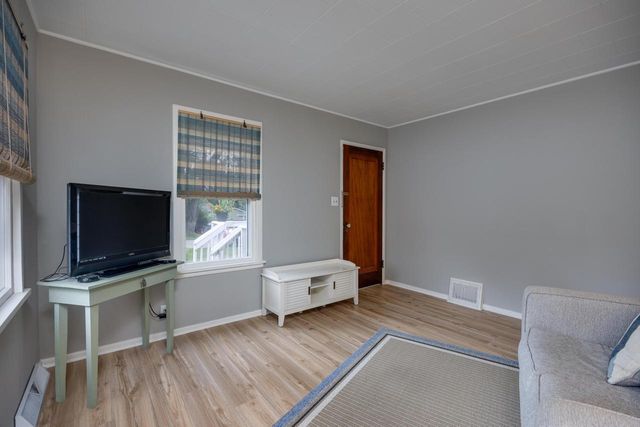 4700 Shaffer Avenue, Madison, WI 53716