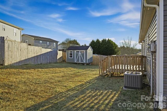 42 Serenity Lane, Hickory, NC 28601