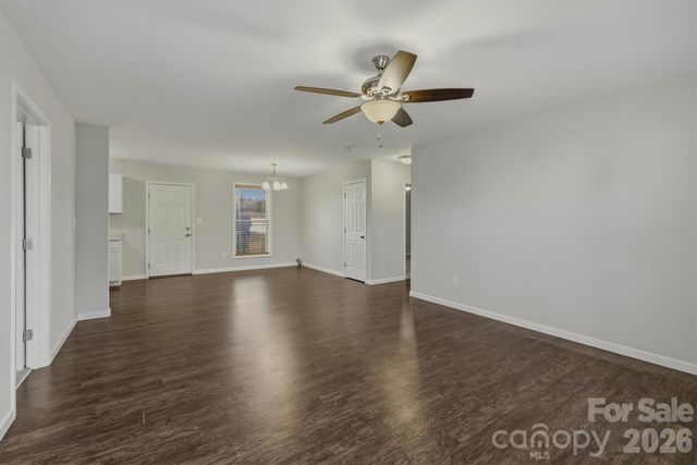 42 Serenity Lane, Hickory, NC 28601