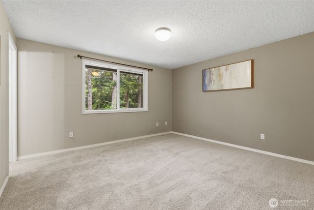 4001 55th Street Ct NW, Gig Harbor, WA 98335