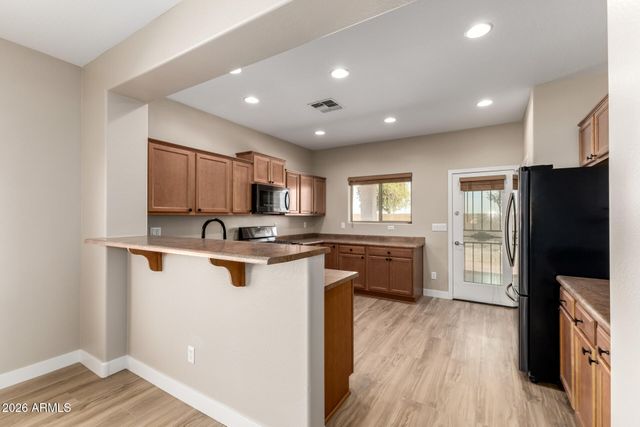 8739 N 179TH Drive, Waddell, AZ 85355