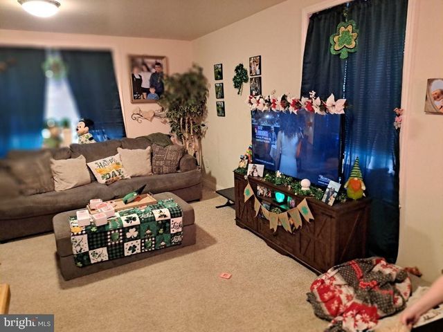 165 W MORELAND AVE, Hatboro, PA 19040