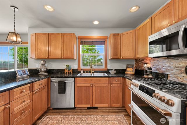 301 Christopher Lane, Everson, WA 98247