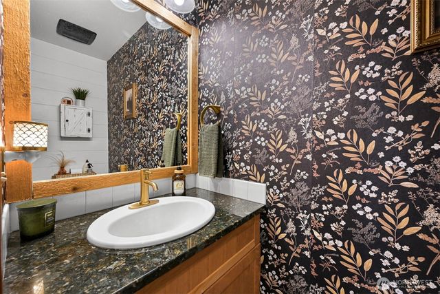 301 Christopher Lane, Everson, WA 98247