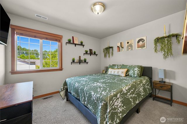 301 Christopher Lane, Everson, WA 98247
