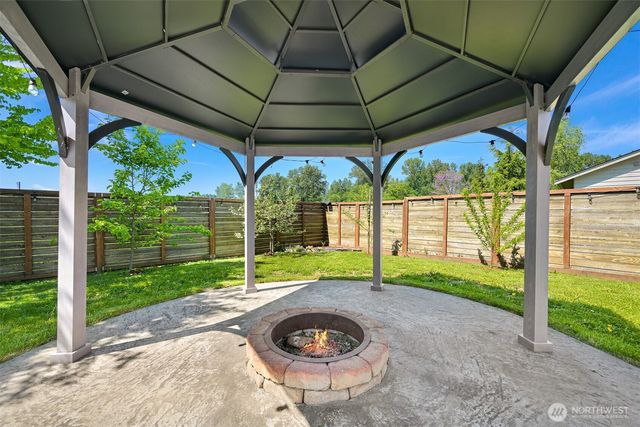 301 Christopher Lane, Everson, WA 98247