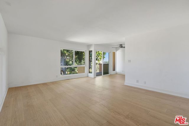 970 Palm Avenue 211, West Hollywood, CA 90069
