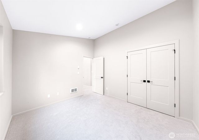 404 Willow Road Place, Bellingham, WA 98226