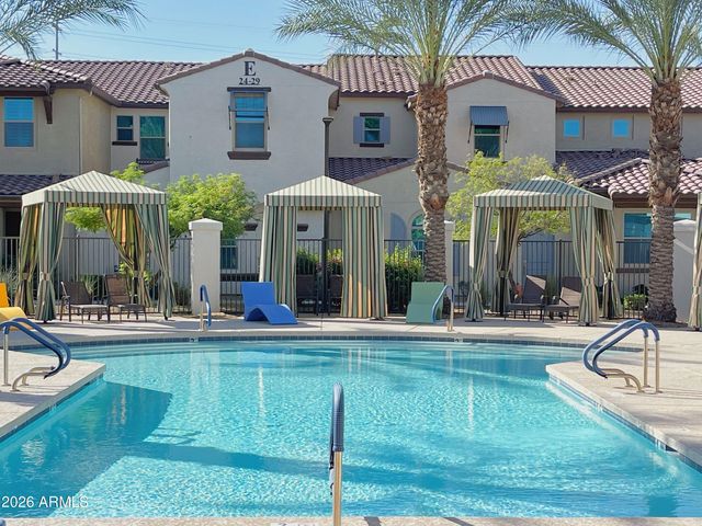 3855 S McQueen Road 29, Chandler, AZ 85286