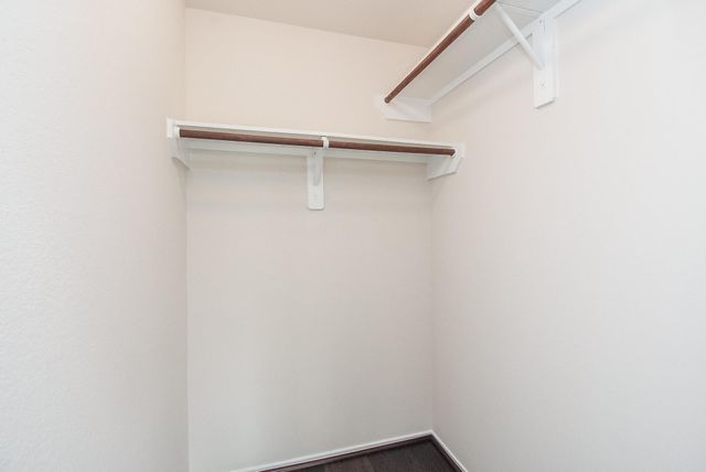 13014 Southern Creek Drive, Pearland, TX 77584