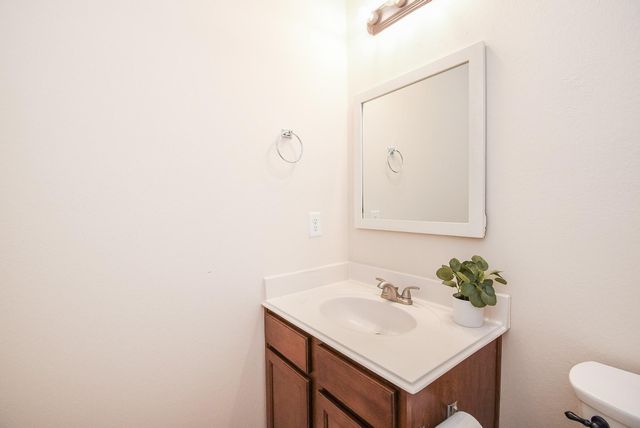 13014 Southern Creek Drive, Pearland, TX 77584