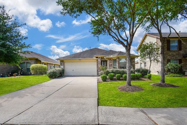 13014 Southern Creek Drive, Pearland, TX 77584