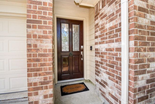 13014 Southern Creek Drive, Pearland, TX 77584