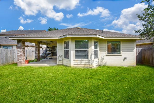 13014 Southern Creek Drive, Pearland, TX 77584