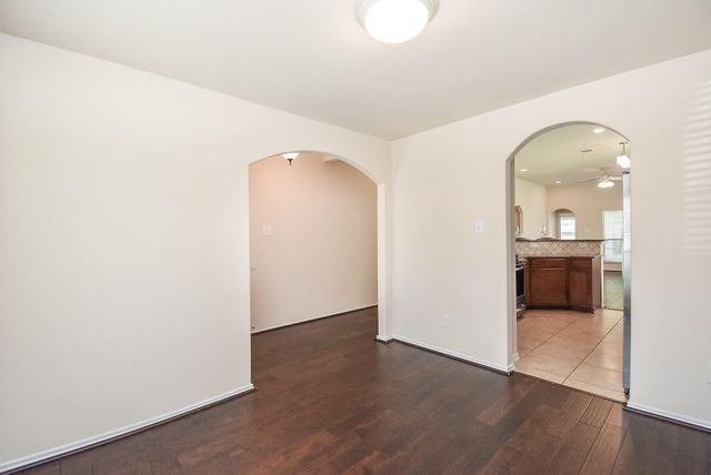 13014 Southern Creek Drive, Pearland, TX 77584