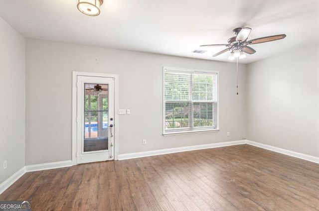 82 Newton Road, Lagrange, GA 30240