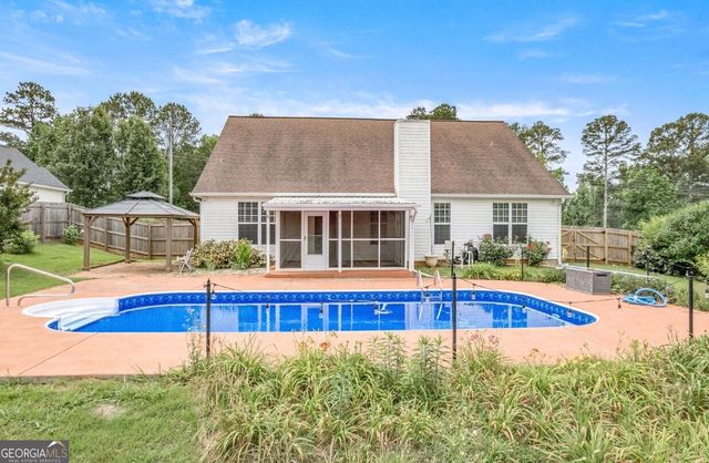 82 Newton Road, Lagrange, GA 30240