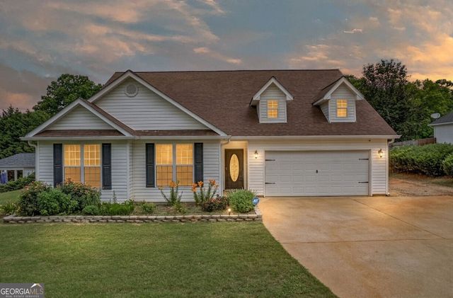 82 Newton Road, Lagrange, GA 30240