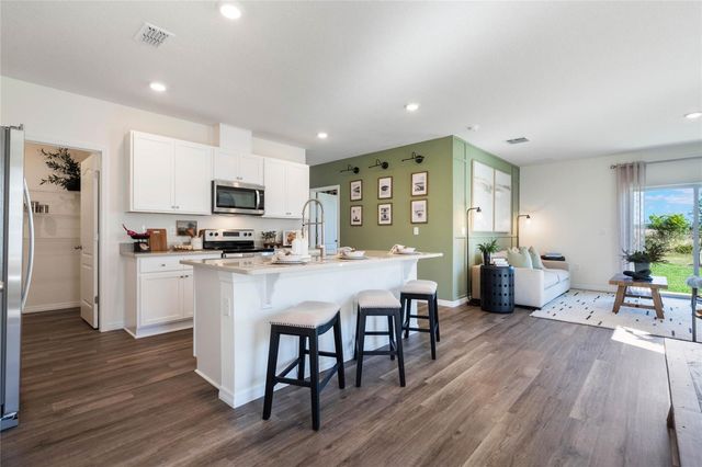 3441 NETTLE LOOP, Tavares, FL 32778