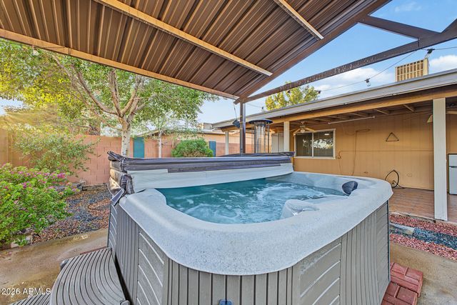 8941 W MONTEREY Way, Phoenix, AZ 85037