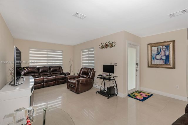 11559 SW 7th Street, Sweetwater, FL 33174