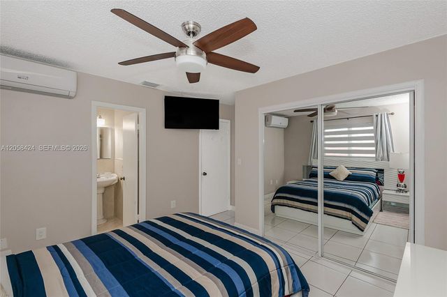 11559 SW 7th Street, Sweetwater, FL 33174