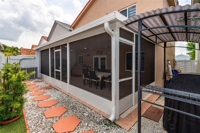 11559 SW 7th Street, Sweetwater, FL 33174