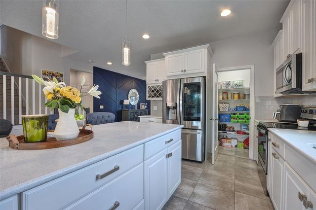 2401 OXMOOR DRIVE, Deland, FL 32724