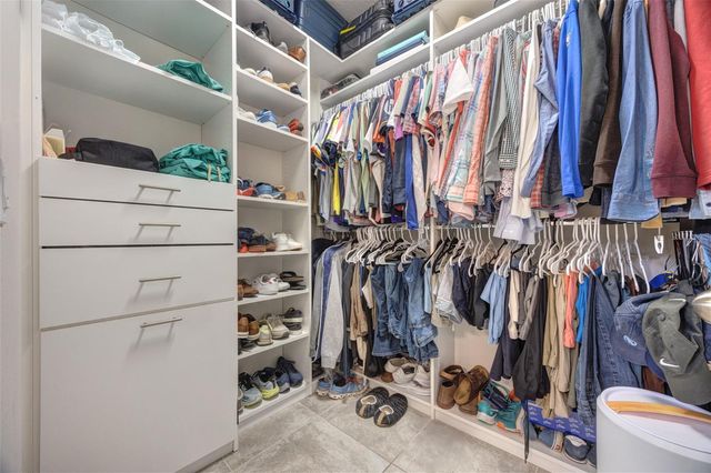 2401 OXMOOR DRIVE, Deland, FL 32724