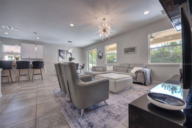 2401 OXMOOR DRIVE, Deland, FL 32724